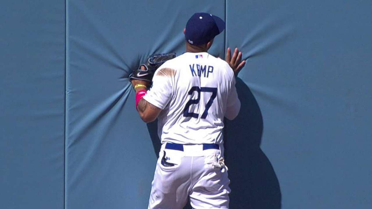Dodgers plan to try Kemp in left field