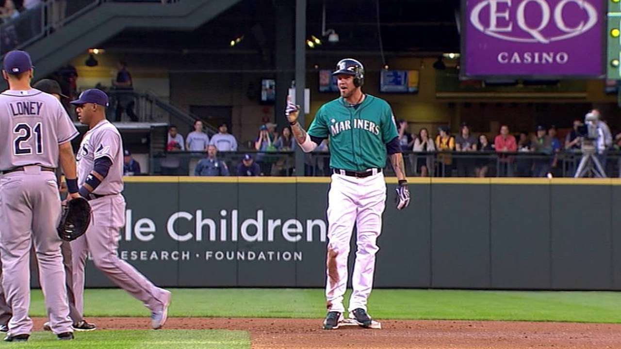 Hart's tough luck leads to pair of bizarre singles