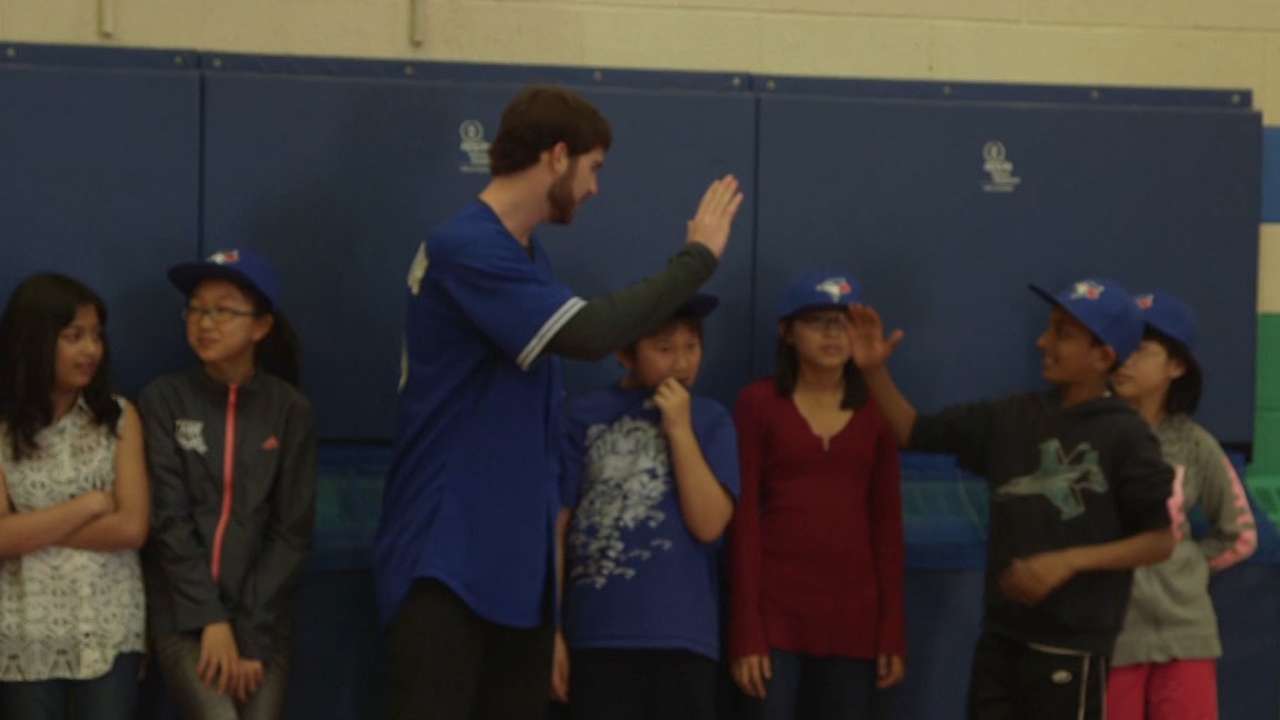 Hutchison visits middle school after teacher's letter