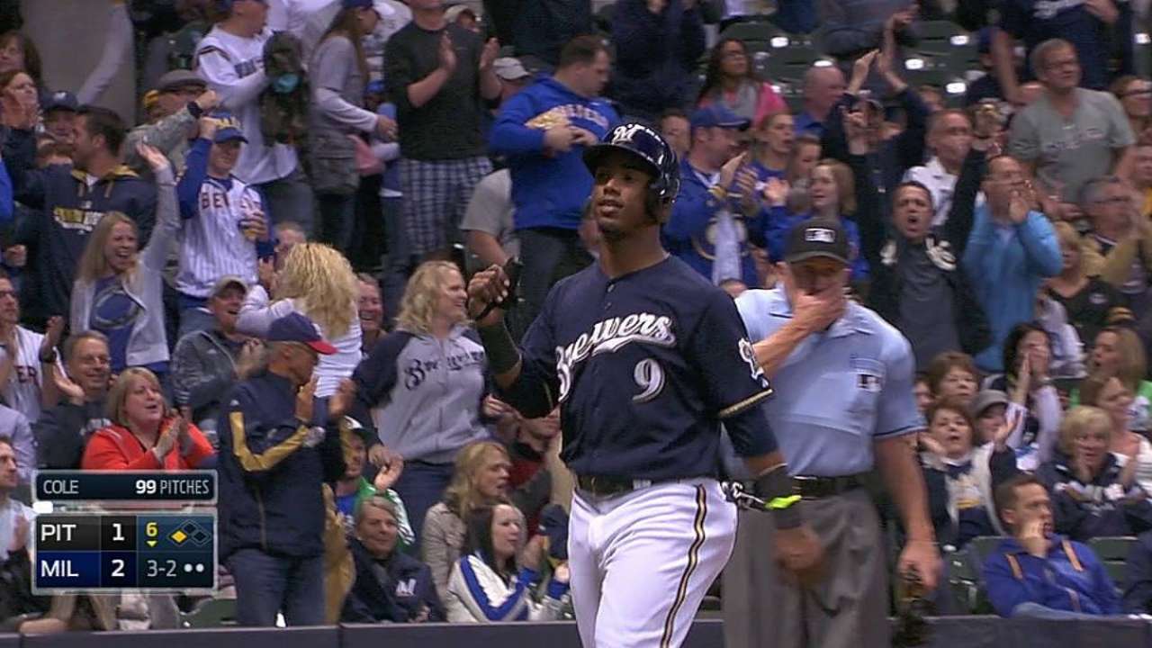 Weeks brings hot hitting to start vs. Bucs' lefty