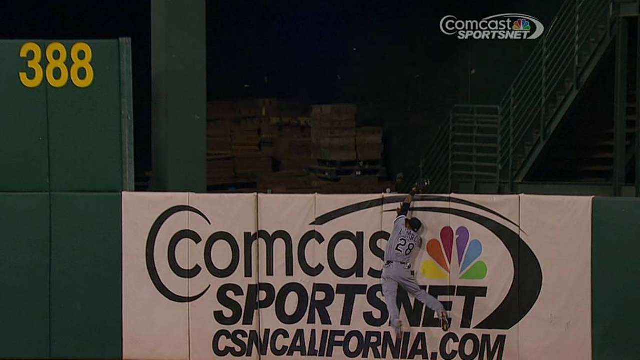 White Sox caen víctimas de unos enrachados Atléticos