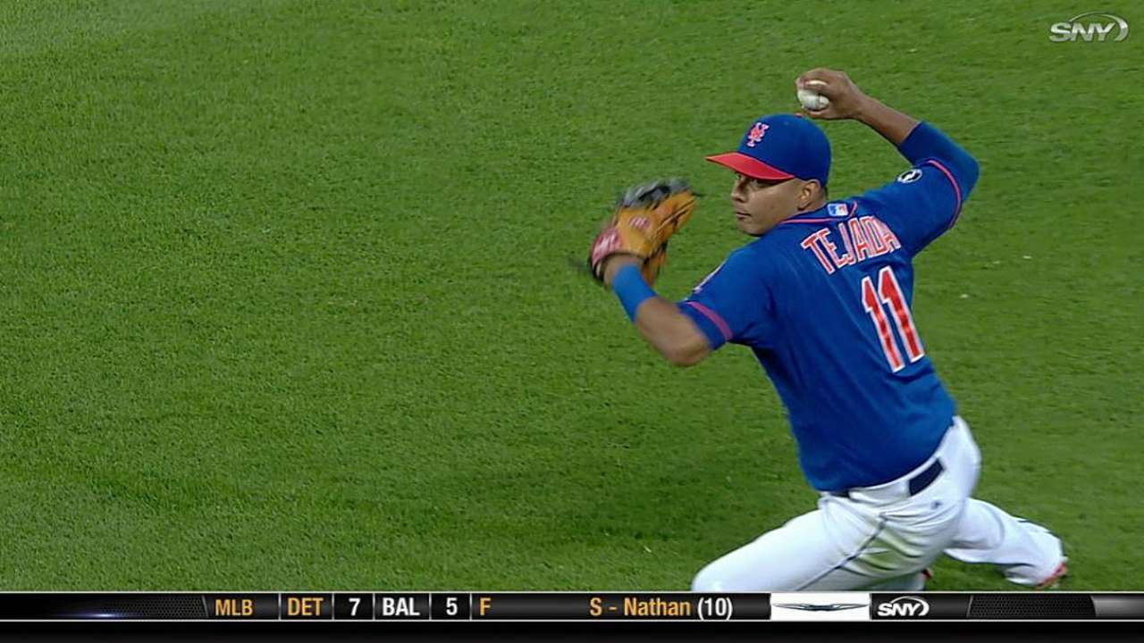 Mets sticking with Tejada at shortstop