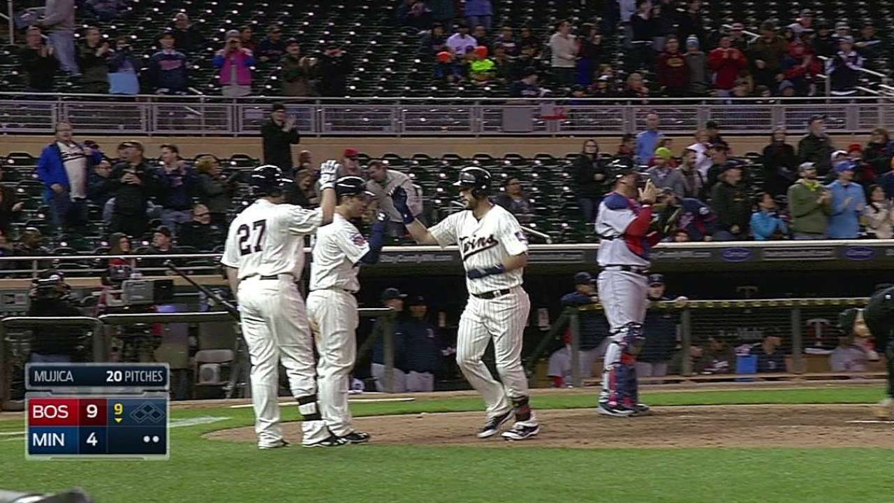 Correia unable to contain Ortiz, Red Sox offense