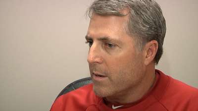 Votto to be evaluated after on-field workout