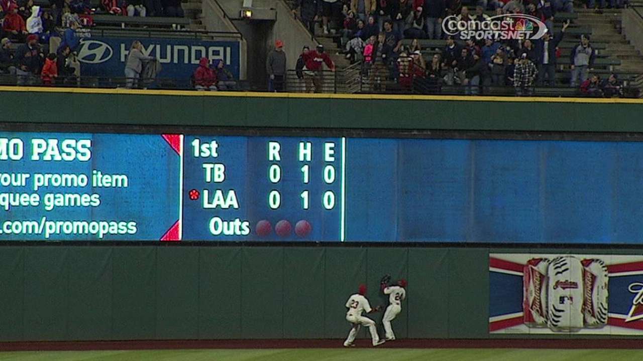 Call stands on Donaldson's triple after replay