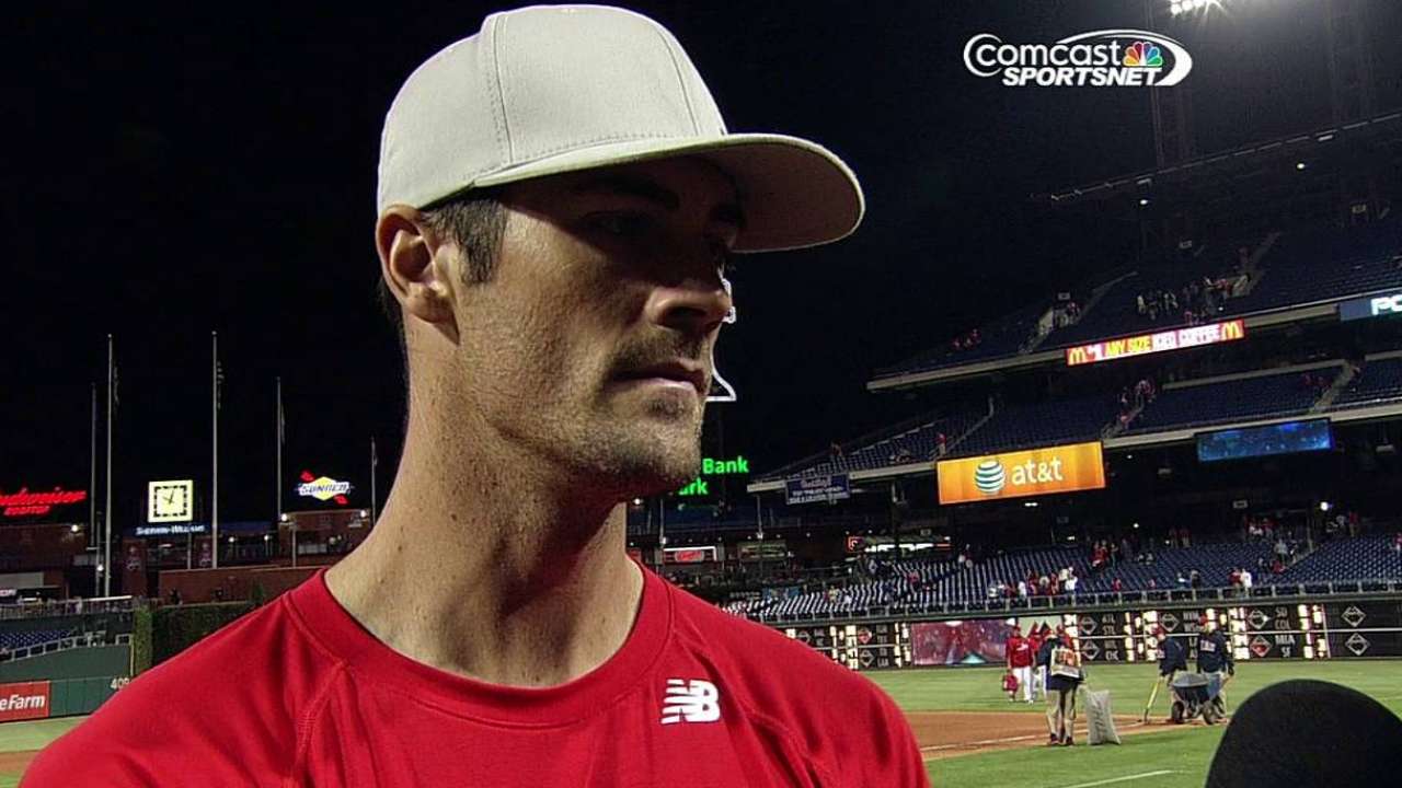 Hamels secures 100th win with standout start