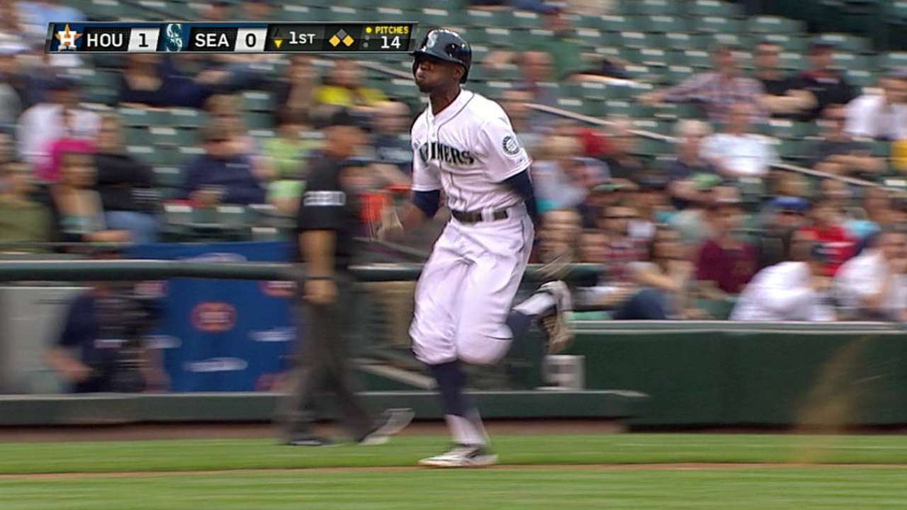 Canó, Saunders guían triunfo de Seattle vs. Houston
