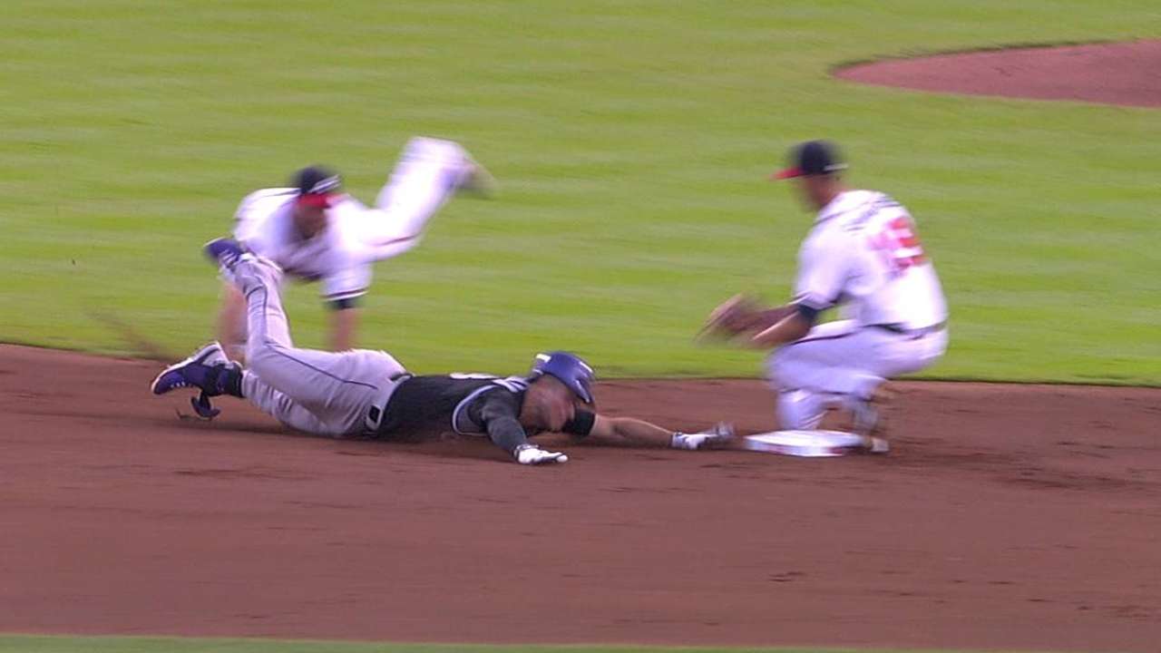 Braves lose challenge on relay to second base