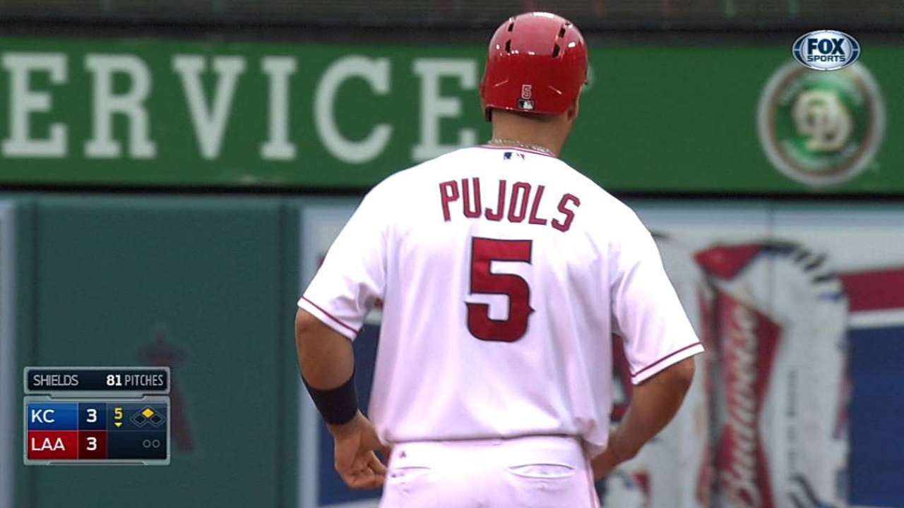 Two challenges go Angels' way vs. Royals