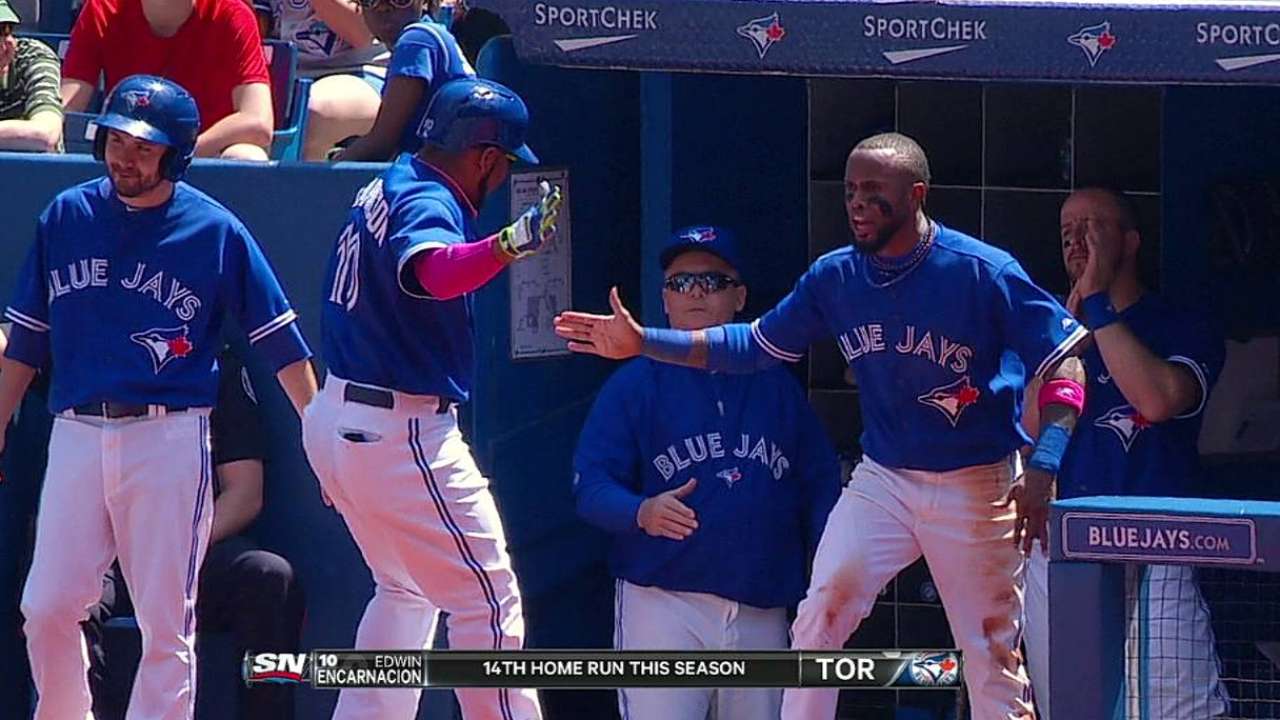Encarnación guía barrida de Toronto vs. Oakland