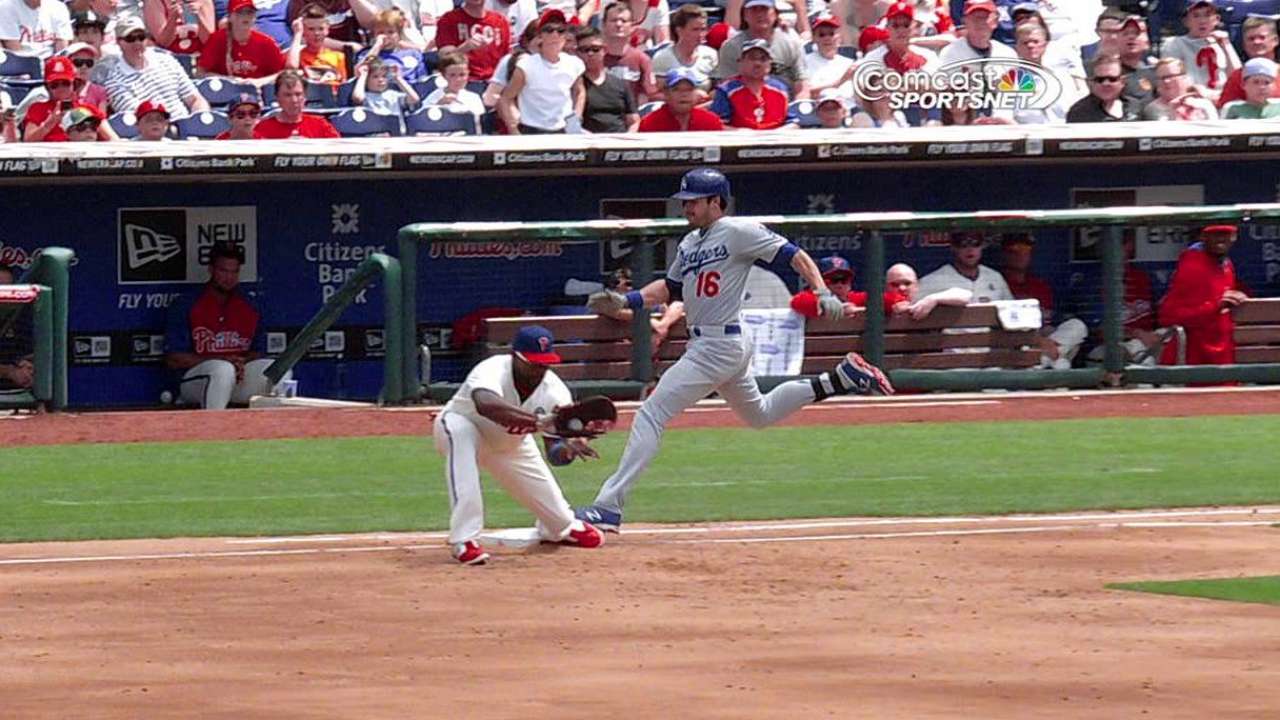 Phillies lose replay challenge in series finale