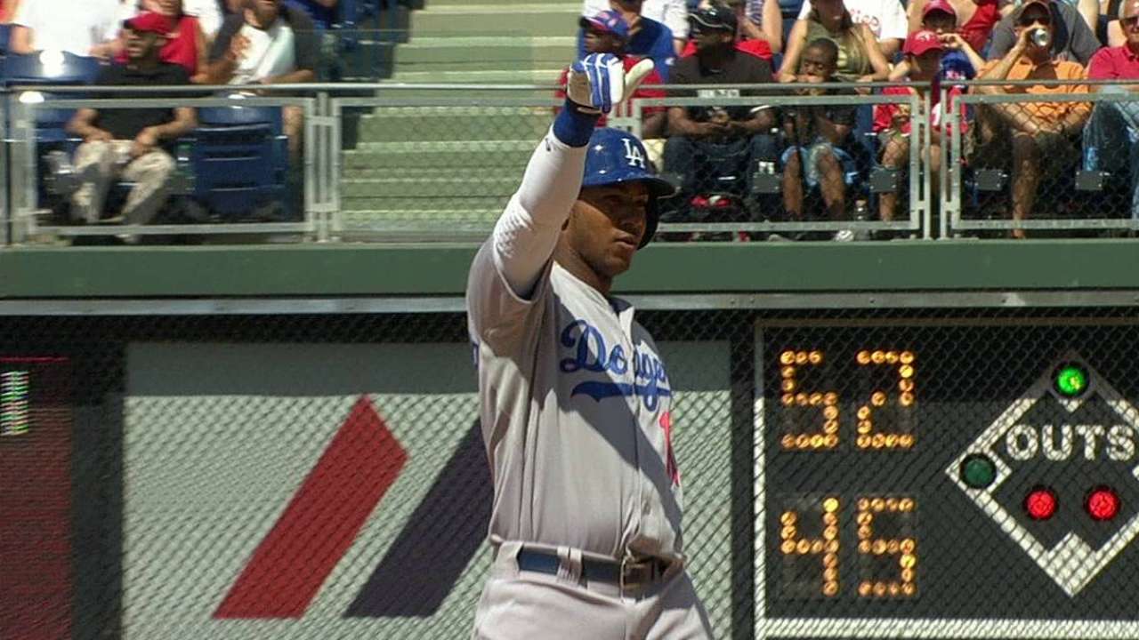 Dodgers option Arruebarrena, recall Rojas