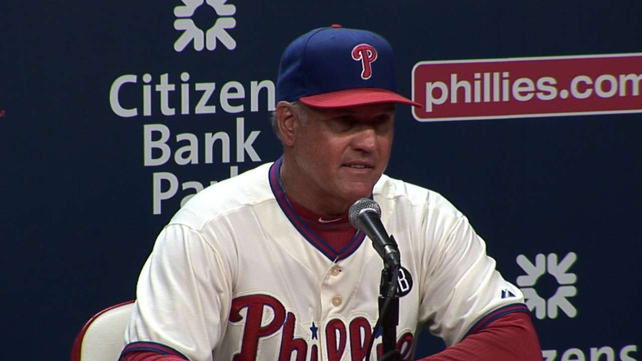 Seeking offense, Sandberg stays course