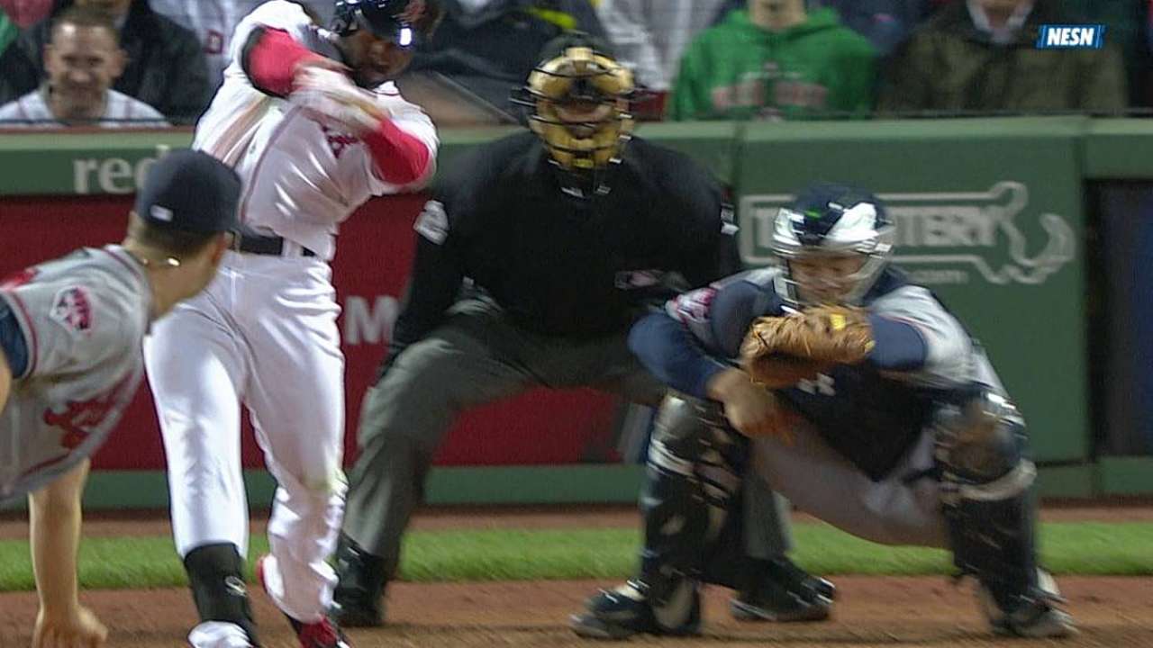 Boston blanquea a Atlanta e hilvana tres triunfos