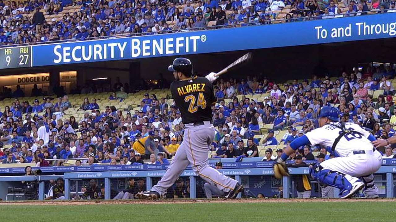 Con rally en la 7ma, Piratas superan a los Dodgers