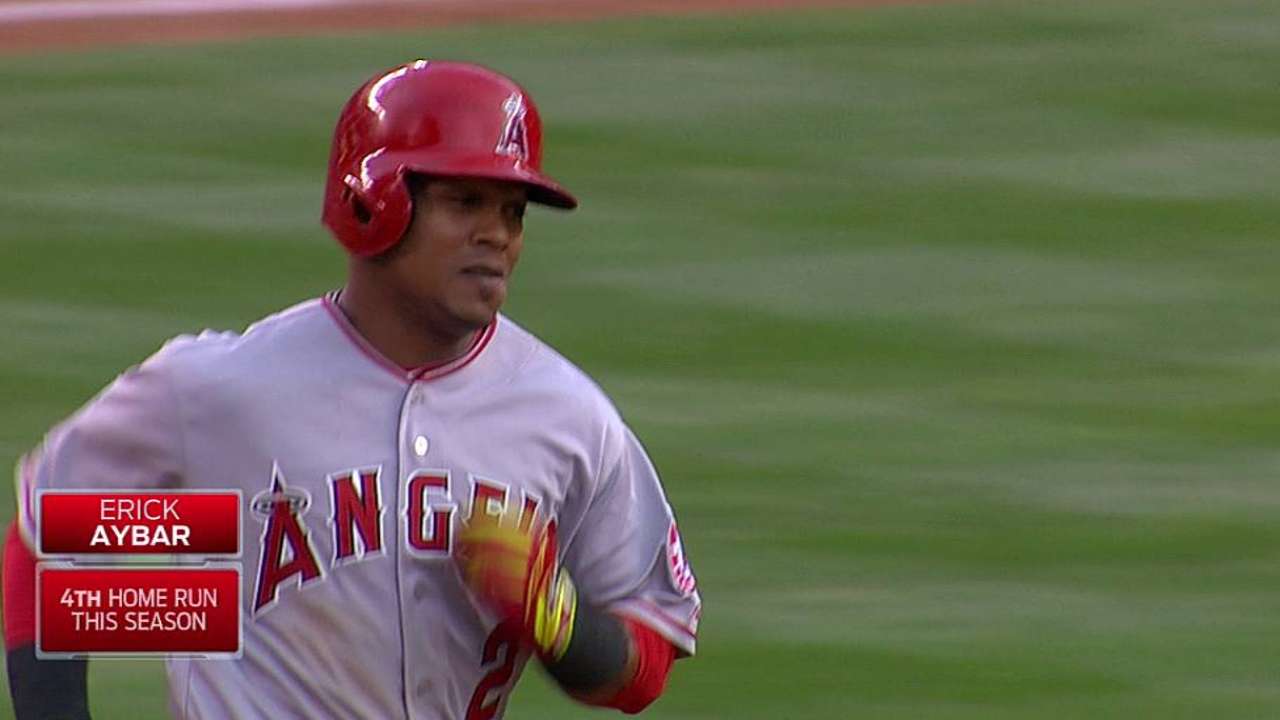 Aybar fue el héroe en triunfo de Anaheim vs. Seattle
