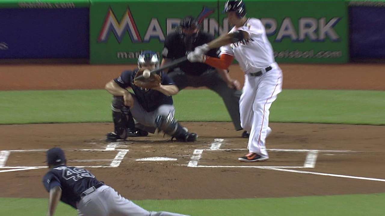 Stanton pega HR pero Marlins caen con Bravos