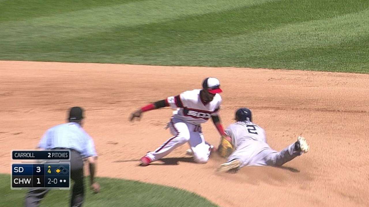 Padres unsuccessful with challenge on steal attempt