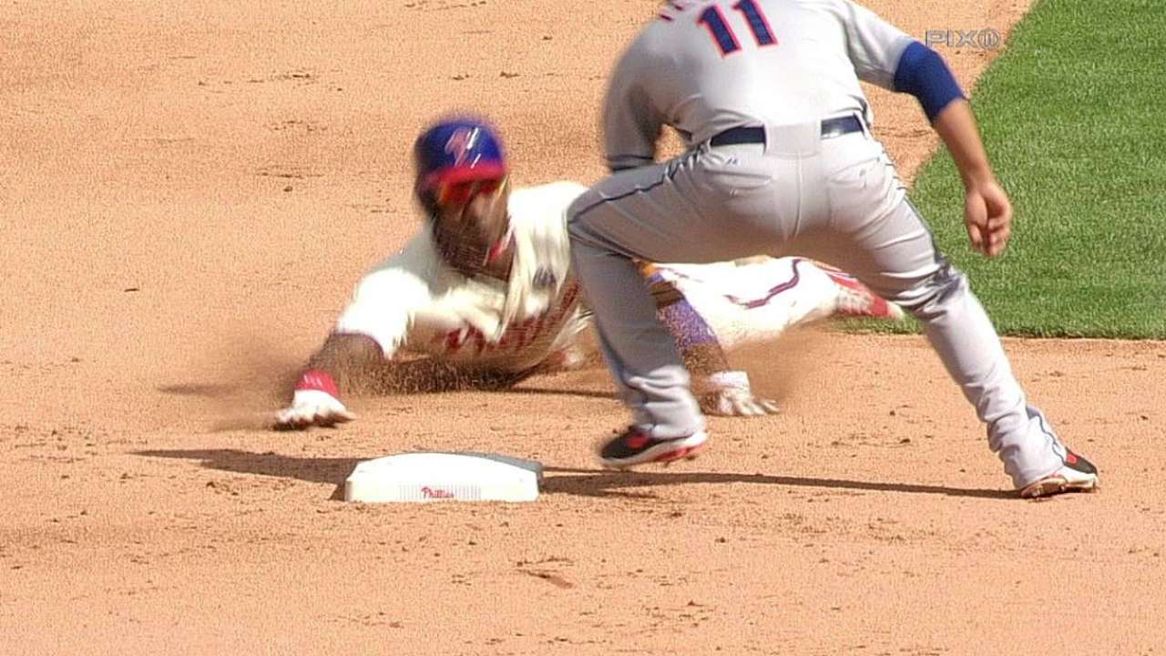 Mets have mixed results on challenges vs. Phils