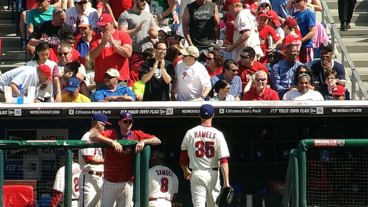Phils fall to Mets in extras for second straight day