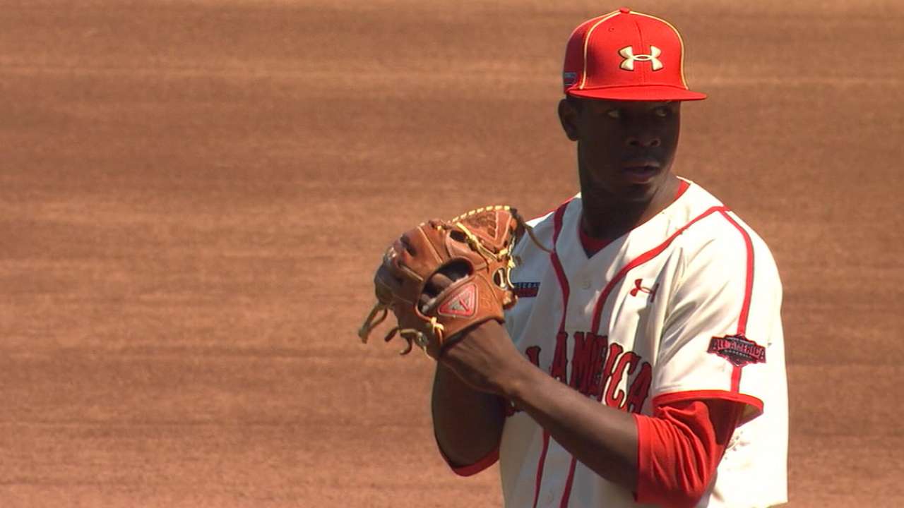 D-backs, top Draft pick Toussaint agree to deal