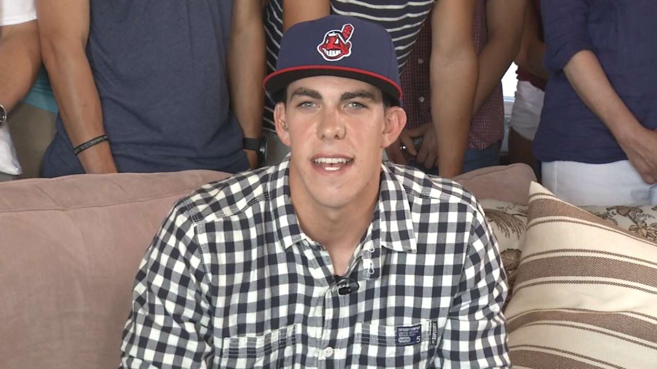 Indians' top pick Zimmer nets RBI single in pro debut