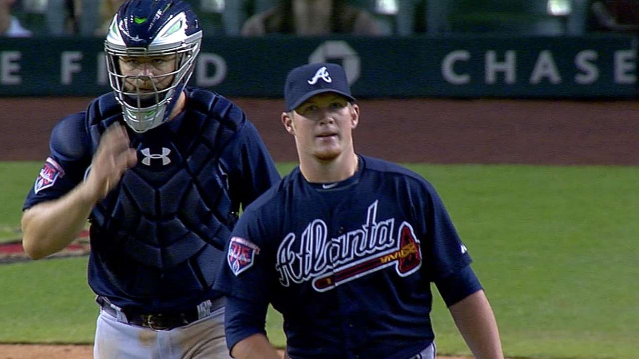 Tough choice: Kimbrel vs. Smoltz is too close to call