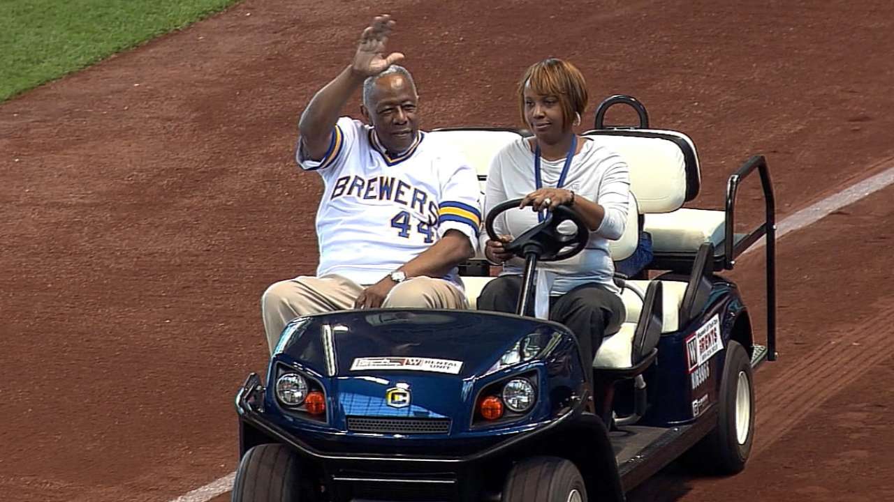 Brewers pay homage to past with Wall of Honor