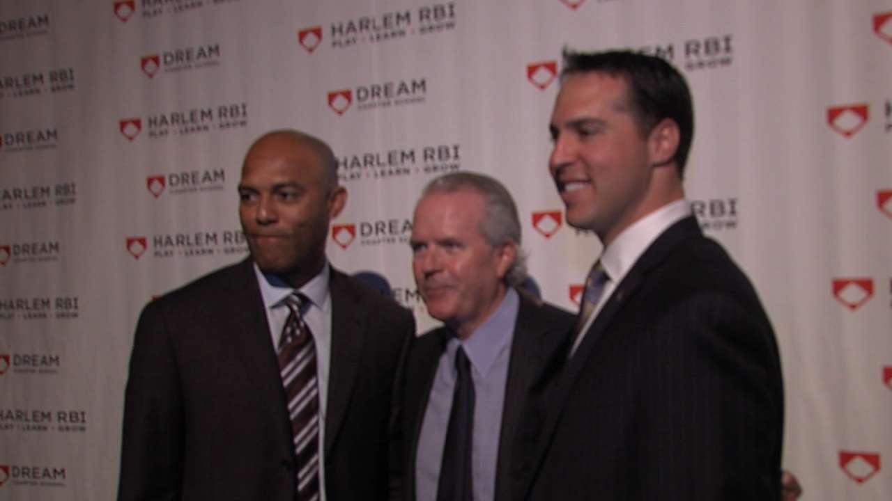 Teixeira on hand as Harlem RBI honors Mo