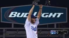 Kershaw tosses first no-no as Dodgers rout Rockies