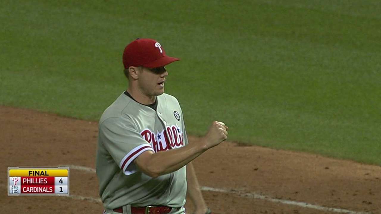 Phillies sparked by bullpen's strong performance