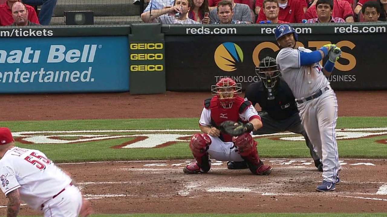 Toronto remonta gran desventaja y vence a Rojos