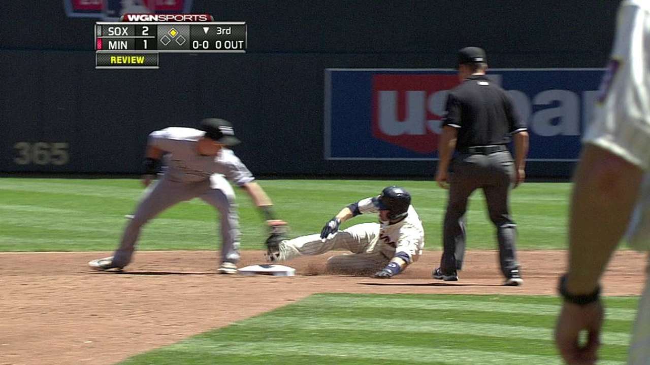 Dozier out at second after White Sox challenge