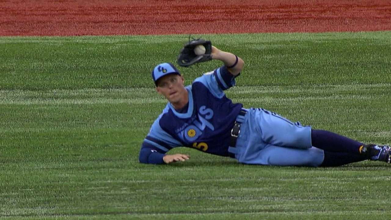 Rays get credit for catch in first after challenge