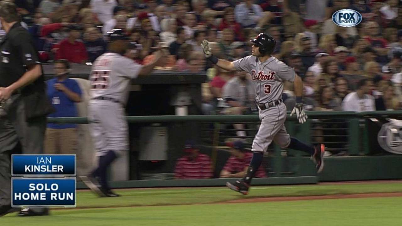 Kinsler's homer stands after crew-chief review