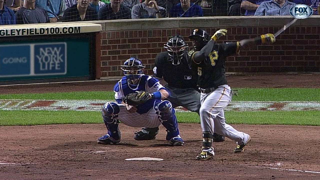 Harrison impulsa triunfo de Piratas sobre Cachorros