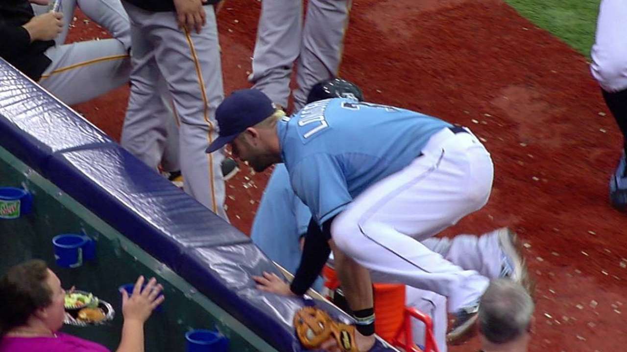 Longo, Jennings back Price with terrific grabs