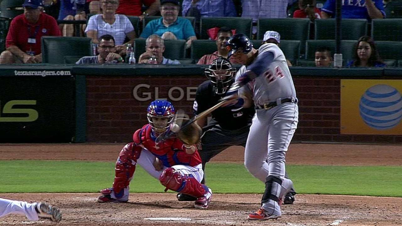 Cabrera luce y Tigres completan barrida vs. Rangers