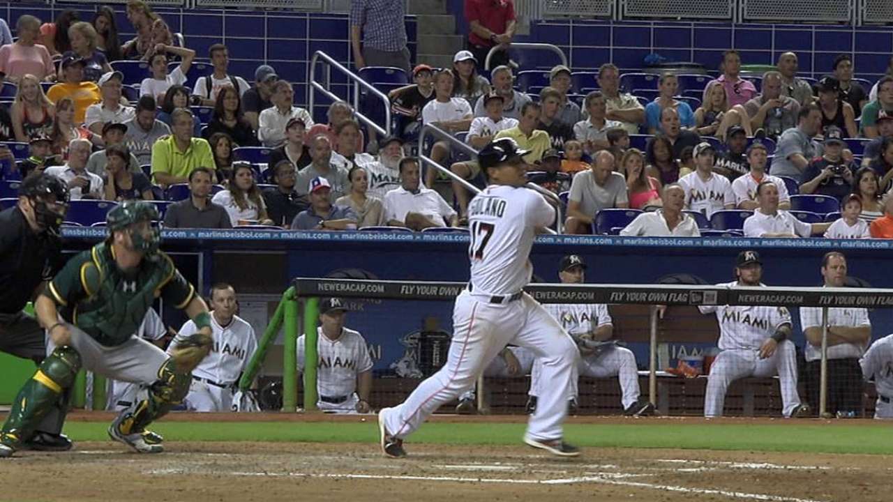 Rally de Marlins en la 6ta no fue suficiente ante A's