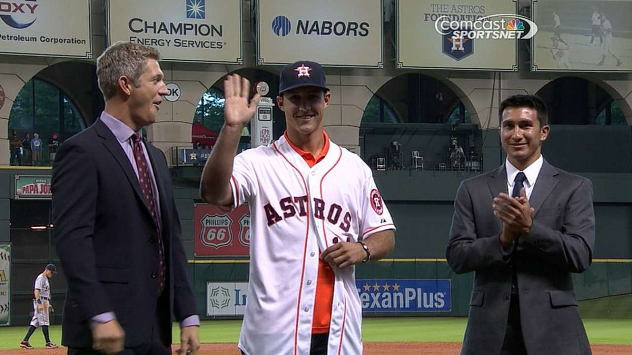 Astros sign fourth-round Draft pick Mengden