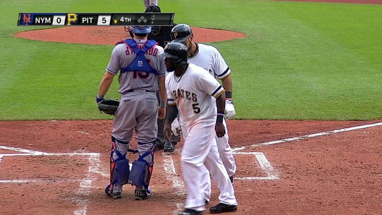 Alvarez y Vólquez se encargaron de hundir a Mets