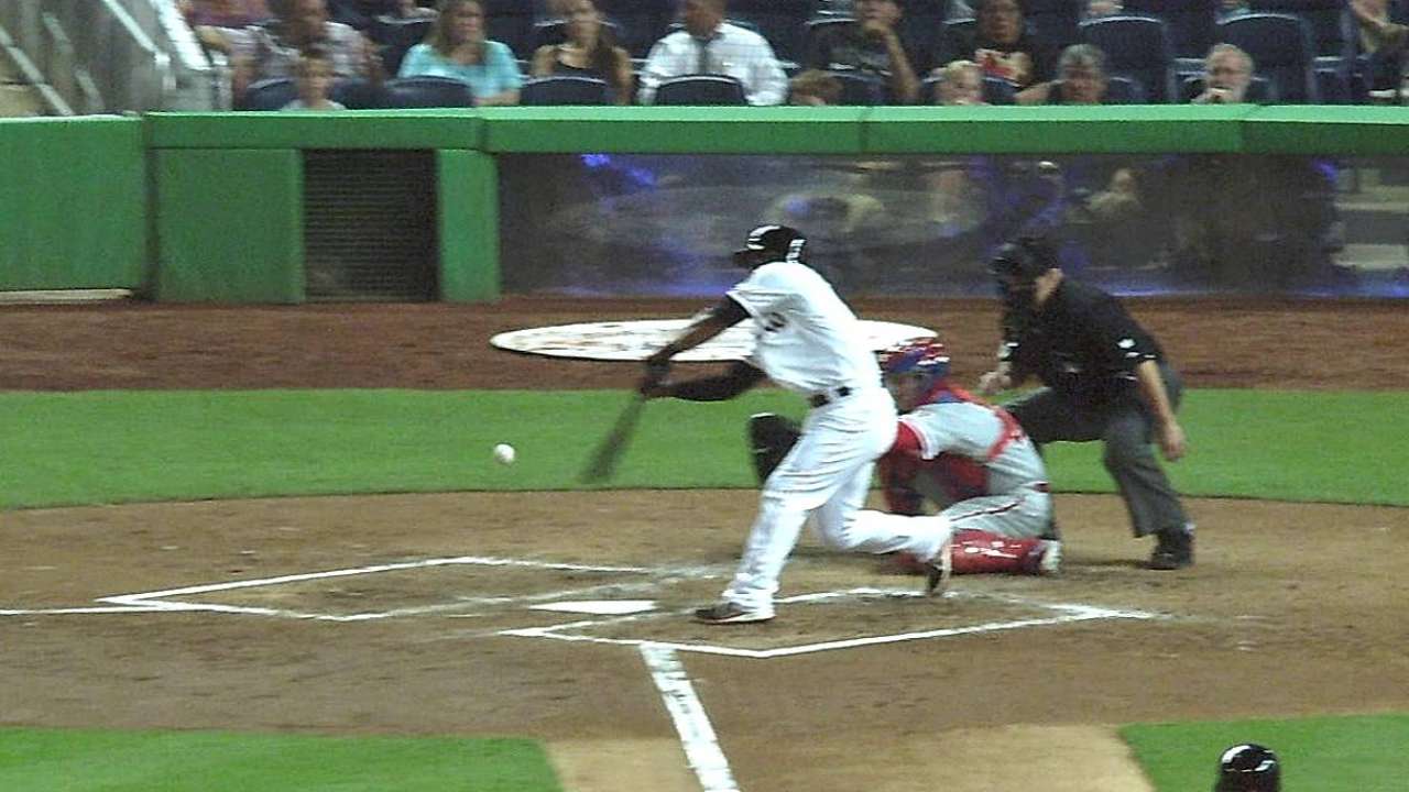 Koehler, bates de Marlins dominaron a Filis en casa