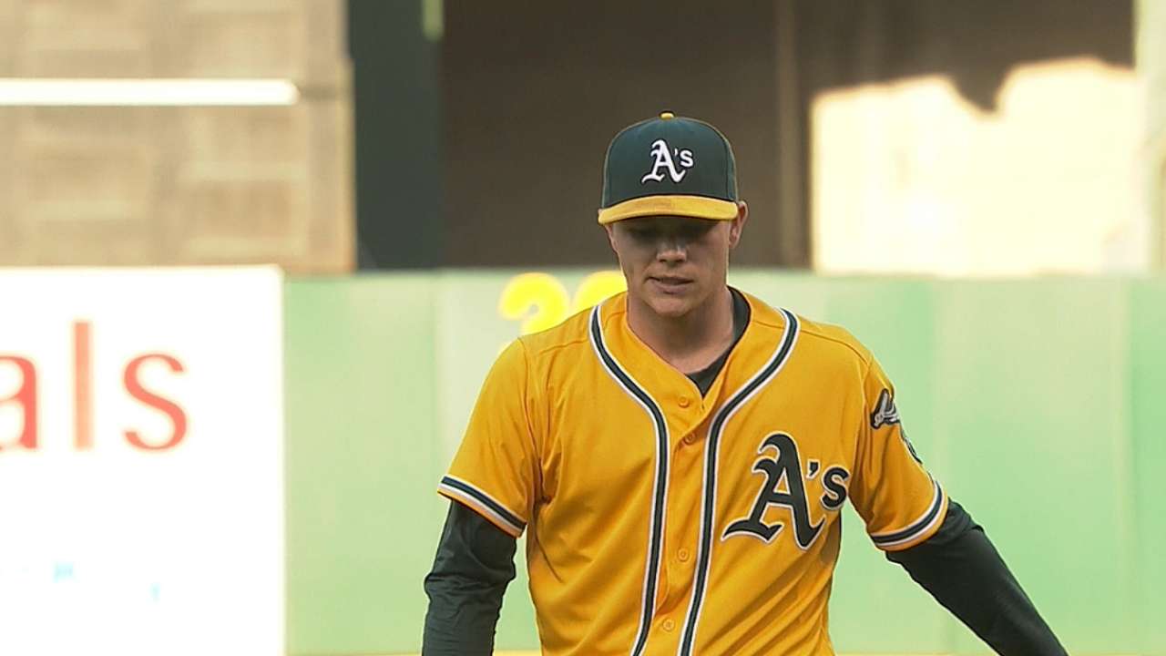 Gray gives A's warm homecoming, halts Blue Jays