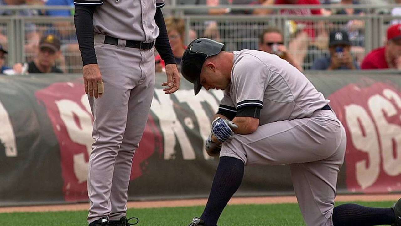 Girardi opts to rest Gardner, despite hot bat