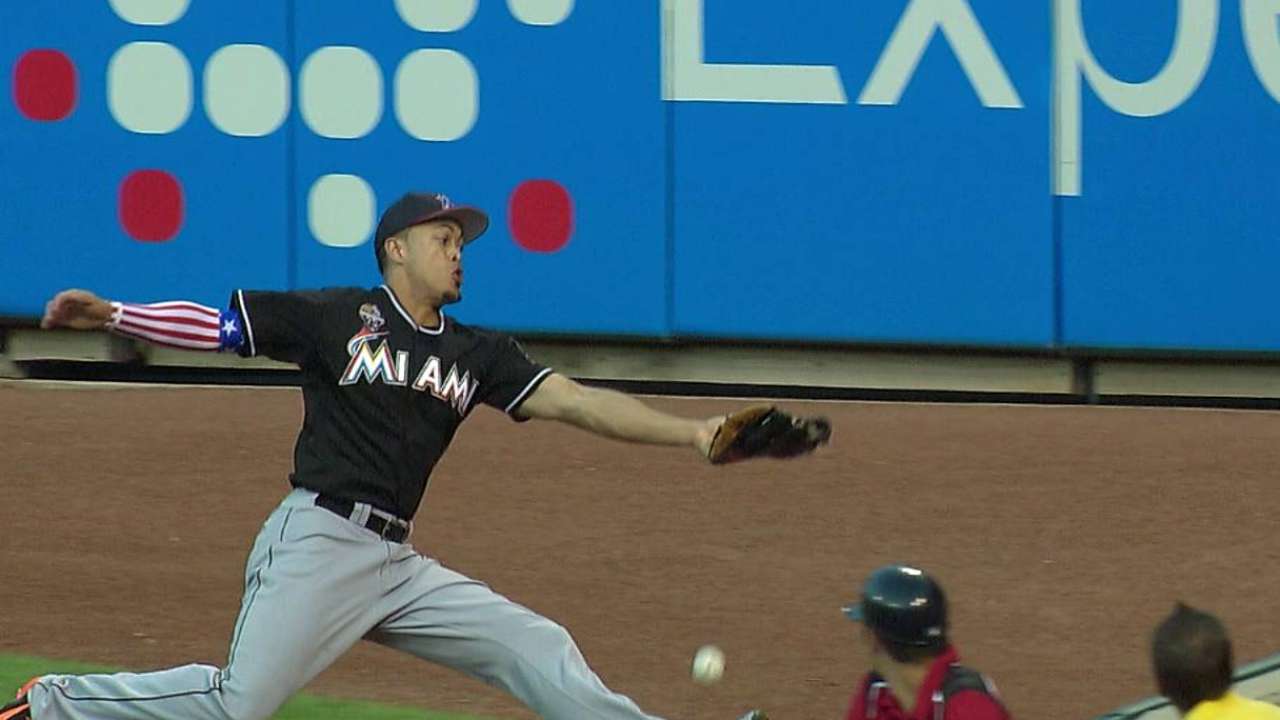 Cardenales resisten ataque tardío y vencen a Miami