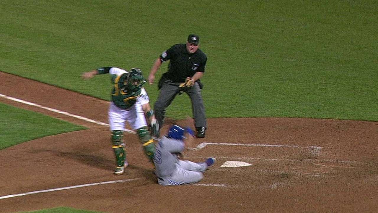 Bautista disagrees with replay call
