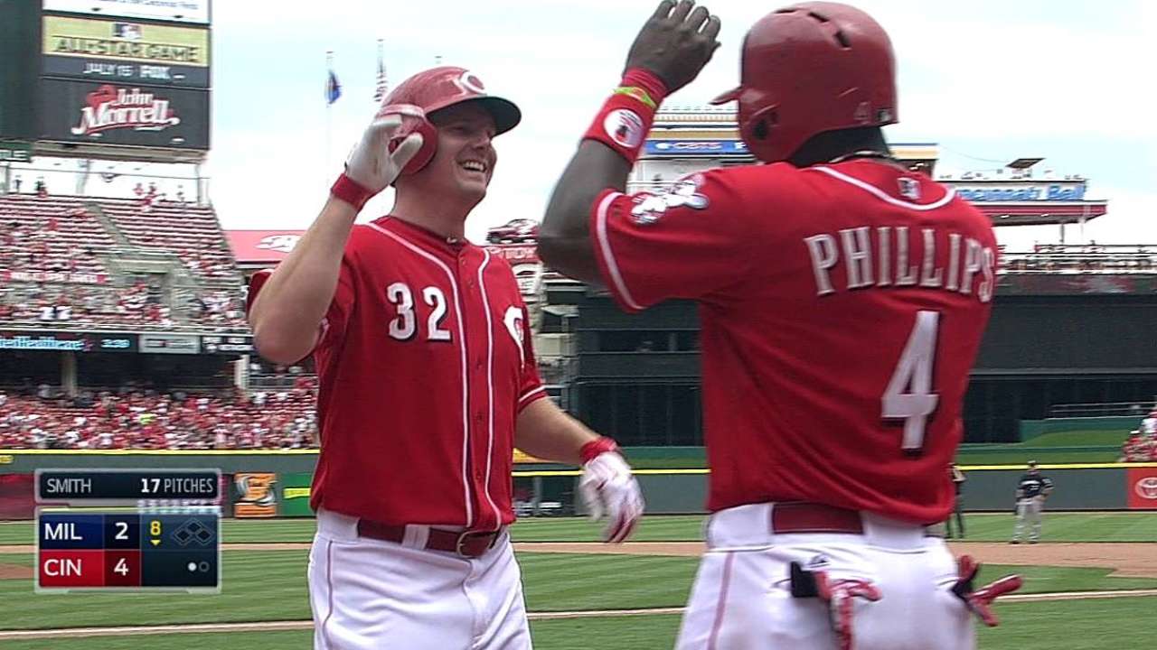 HR de Bruce impulsó a Rojos sobre Cerveceros
