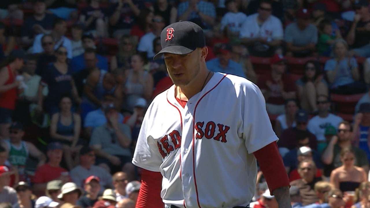 Peavy understands rumors, hopes to stay in Boston