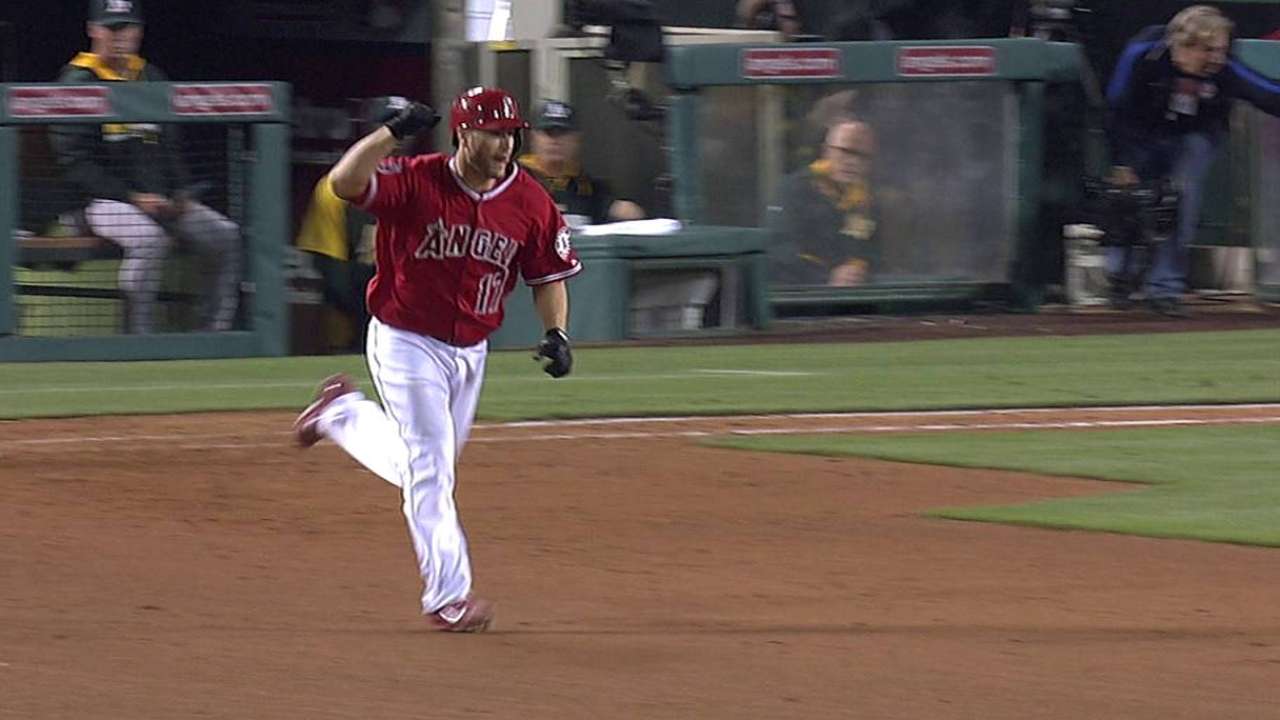 Iannetta walks off Angels past A's in 12 innings