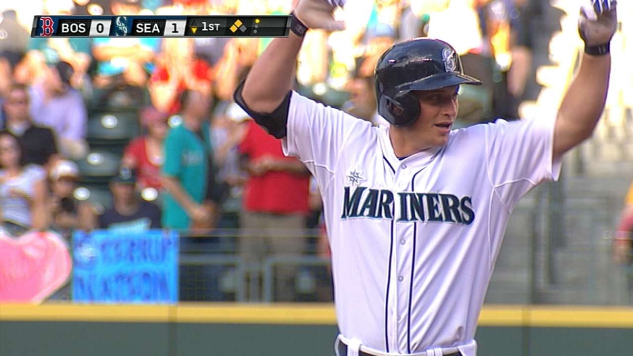 Seager 'honored' to replace Encarnacion on AL squad